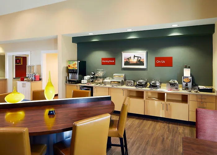 Towneplace At Arizona Mills Mall Hotel