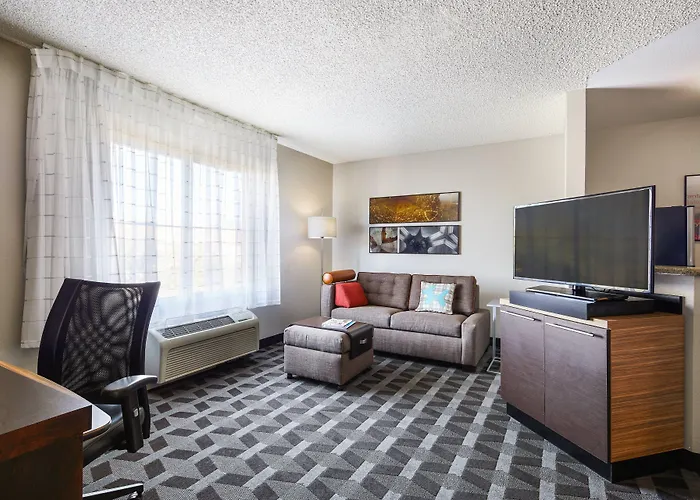 Hotel Towneplace At Arizona Mills Mall 3*