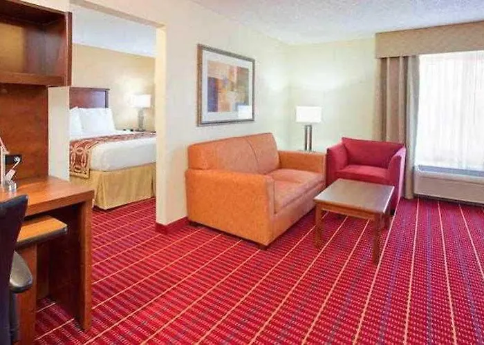 Towneplace At Arizona Mills Mall Hotel 3*